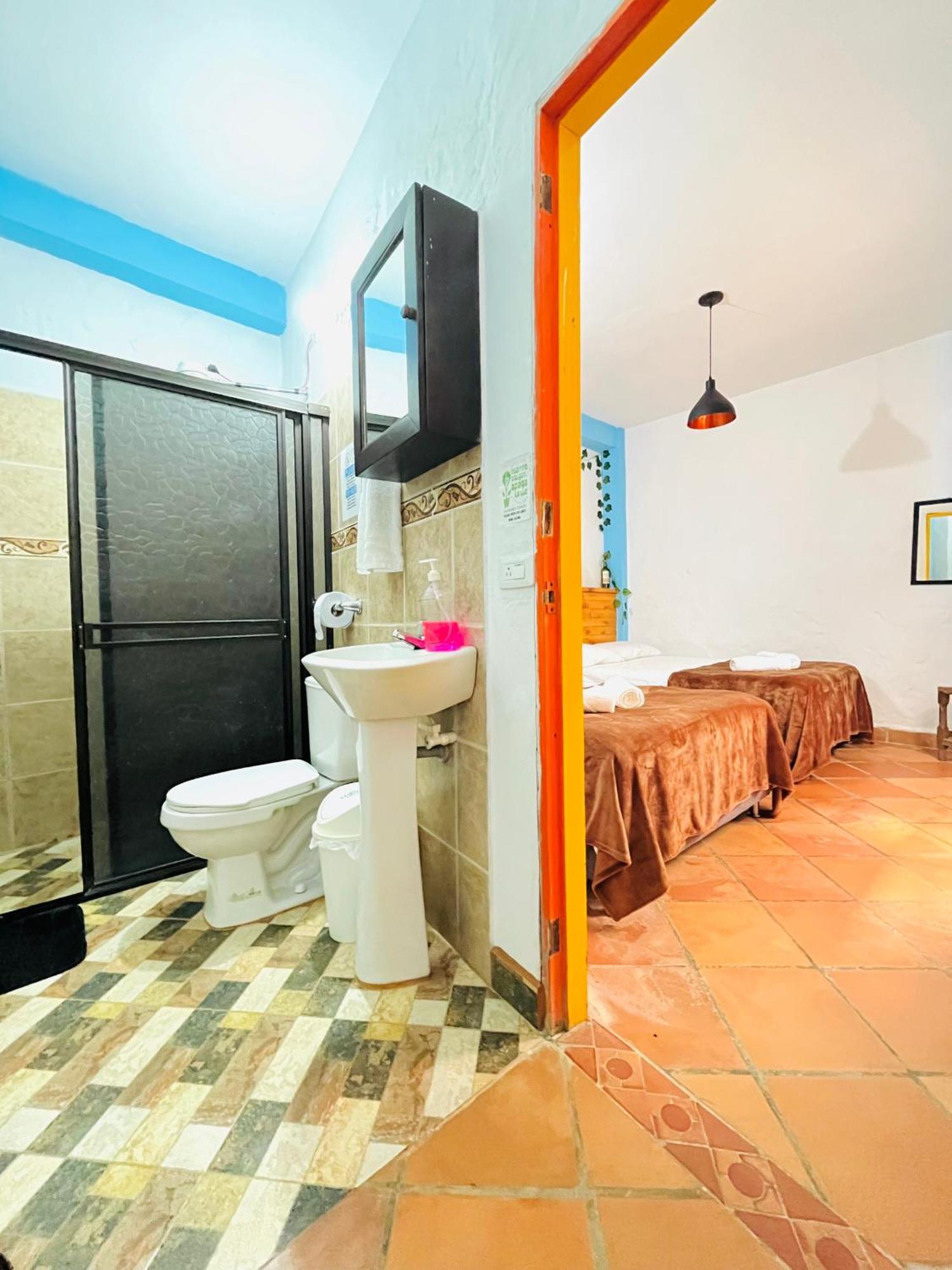 Casa De Las Rocas Hostel Хардин Экстерьер фото