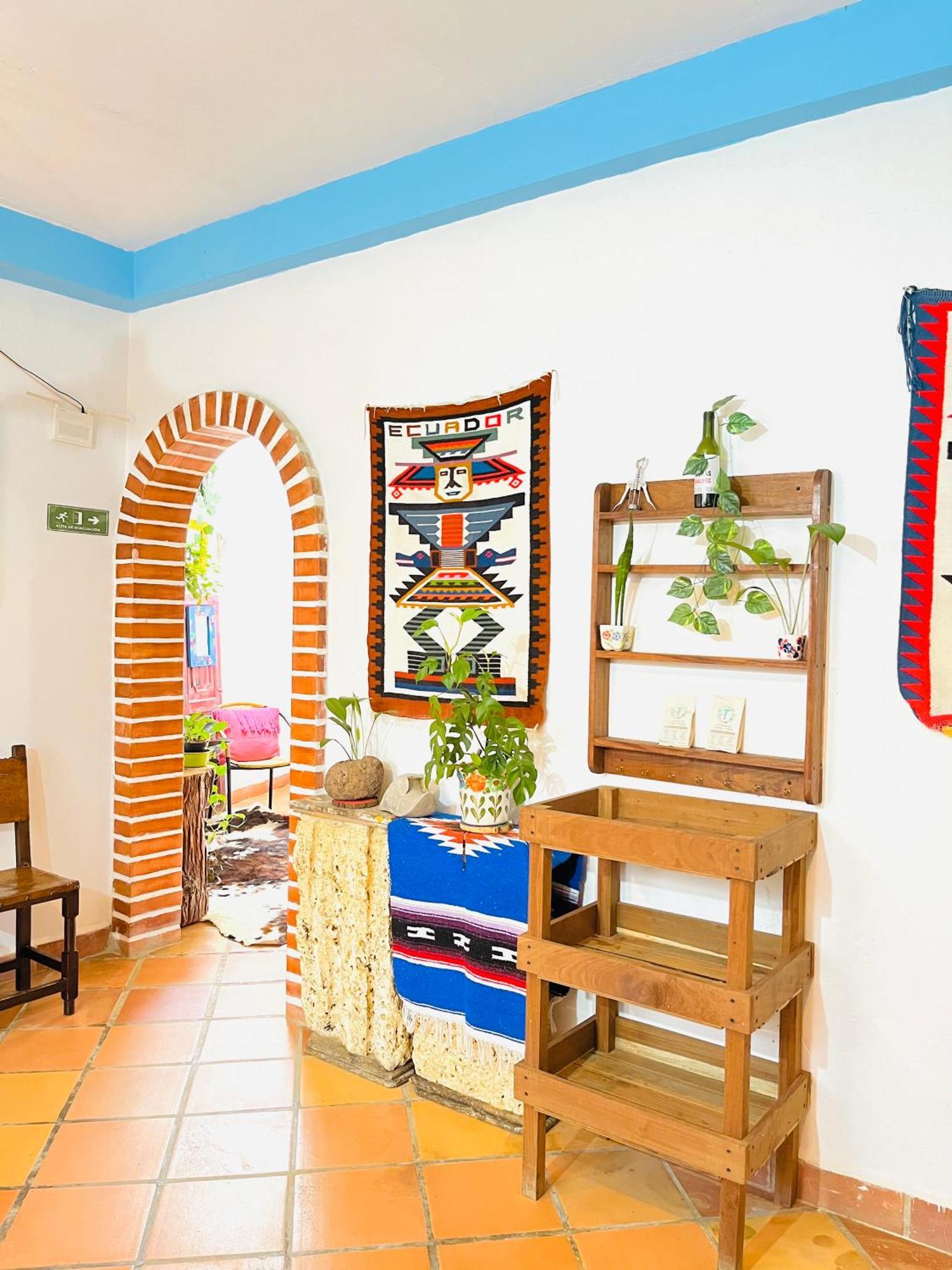 Casa De Las Rocas Hostel Хардин Экстерьер фото
